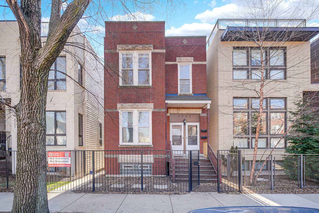2333 W Montana Street, Chicago, IL 60647