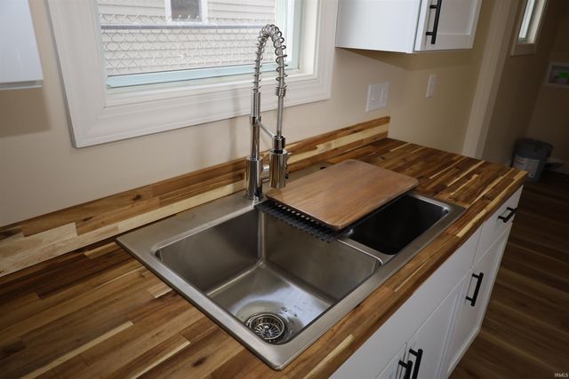 739 W 4Th Street, Fort Wayne, IN 46808