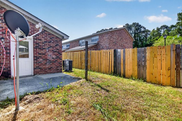 519 Parkdale Drive L, Charleston, SC 29414
