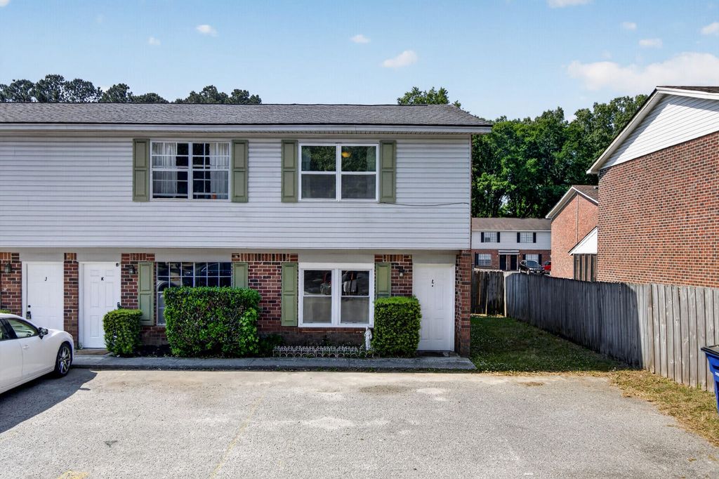 519 Parkdale Drive L, Charleston, SC 29414