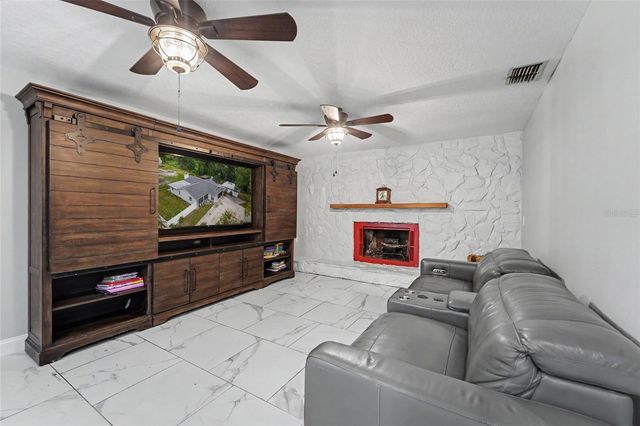 11635 131ST STREET, Largo, FL 33774