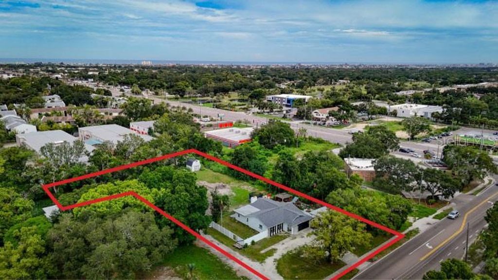 11635 131ST STREET, Largo, FL 33774