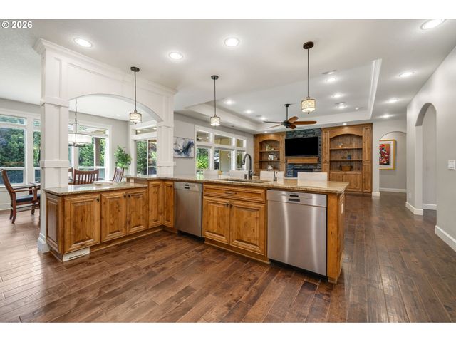 12502 Nw 49TH Ave, Vancouver, WA 98685