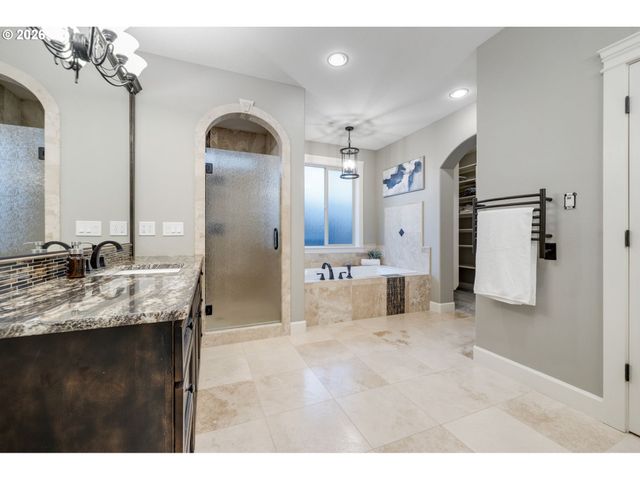 12502 Nw 49TH Ave, Vancouver, WA 98685