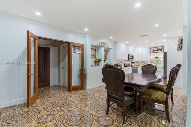 330 NW 13th St, Homestead, FL 33030