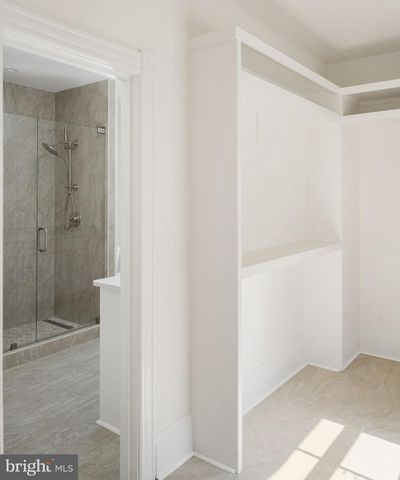 1403 WASHINGTON AVE, Fredericksburg, VA 22401