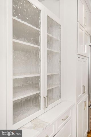 1403 WASHINGTON AVE, Fredericksburg, VA 22401