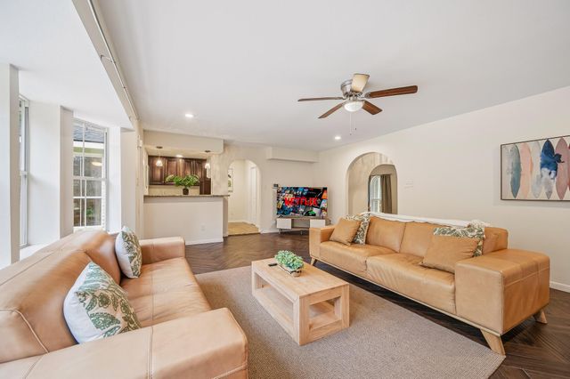 16811 Waycreek Road, Houston, TX 77068