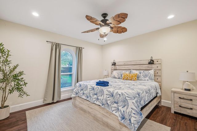 16811 Waycreek Road, Houston, TX 77068