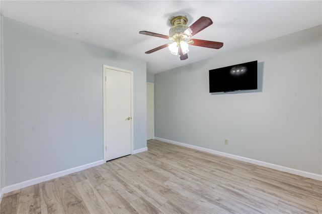 16019 Fathom Lane, Houston, TX 77062