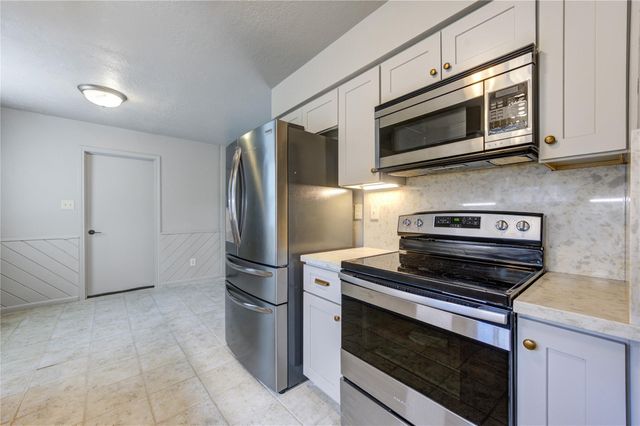 16019 Fathom Lane, Houston, TX 77062