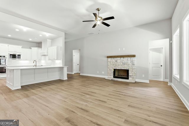 1283 MCINTOSH TRAIL.- LOT 8 LOT 8, Senoia, GA 30276