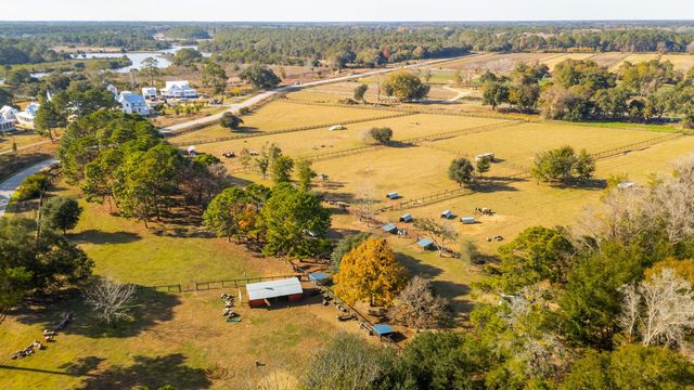 6040 Honey Hole Haven Road, Johns Island, SC 29455