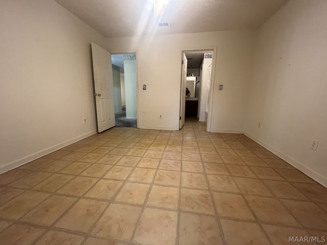 8328 Grand Oak Court, Montgomery, AL 36117
