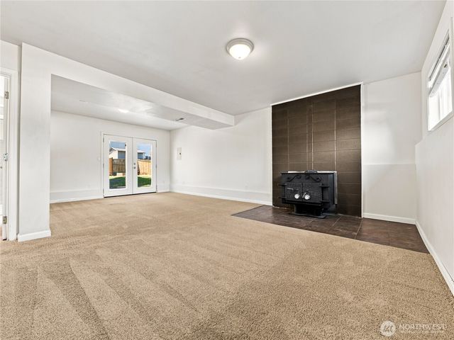 12629 SE 277th Place, Kent, WA 98030