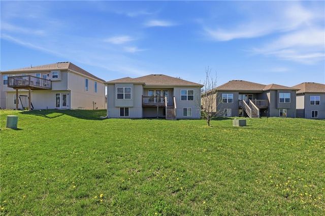 21805 Southcreek Road, Peculiar, MO 64078