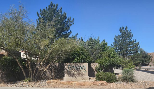 10309 Docena Place NW, Albuquerque, NM 87114