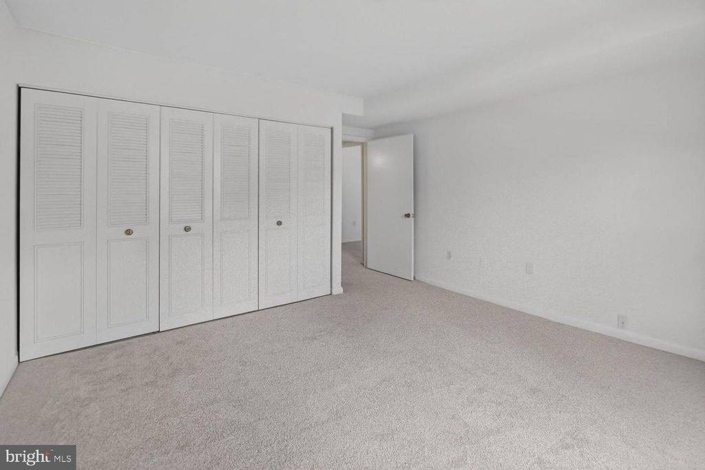 Image 15 of property listing at 3406 CHISWICK CT #47-2A, Silver Spring, MD 20906
