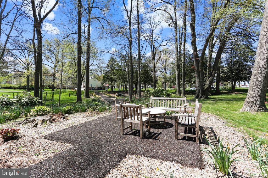 Image 28 of property listing at 3406 CHISWICK CT #47-2A, Silver Spring, MD 20906
