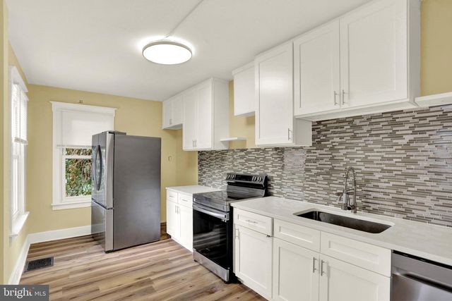 261 FRIEDENSBURG RD, Reading, PA 19606