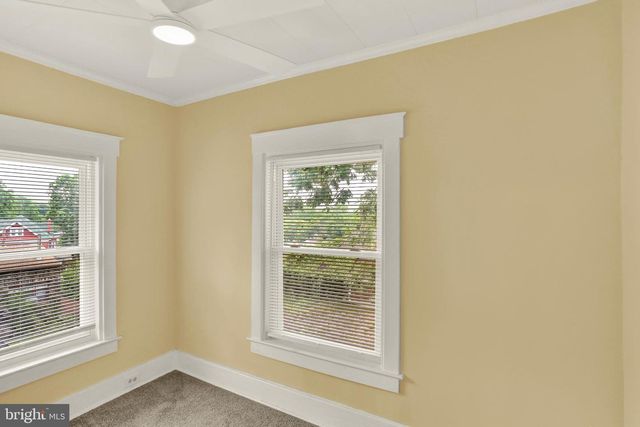 261 FRIEDENSBURG RD, Reading, PA 19606