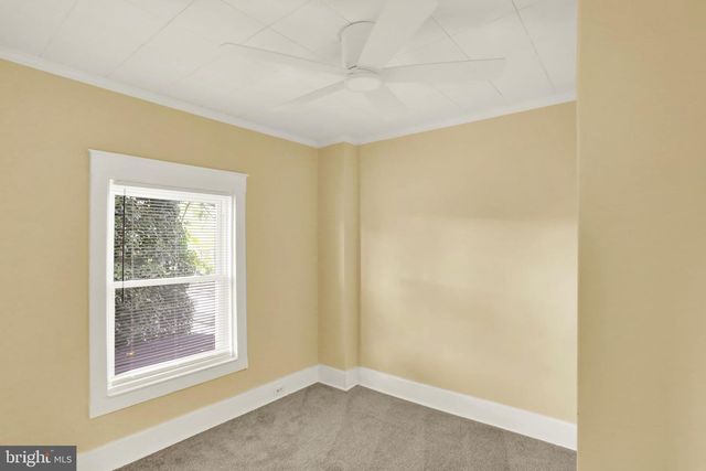 261 FRIEDENSBURG RD, Reading, PA 19606