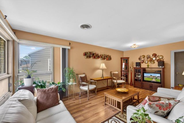 4011 19th STREET, Racine, WI 53405