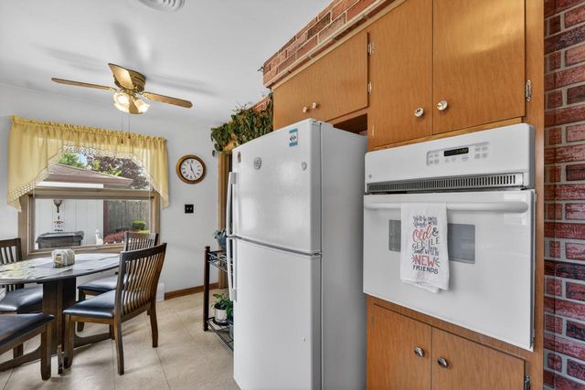 4011 19th STREET, Racine, WI 53405