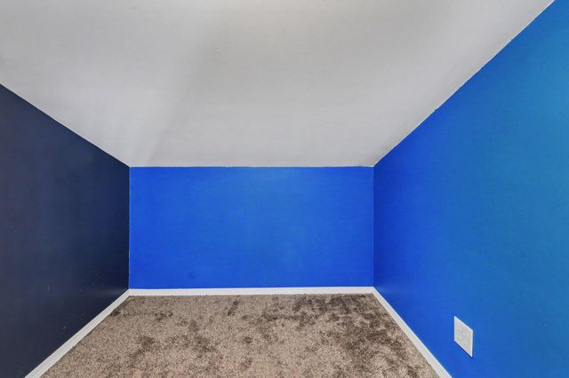 224 Pleasant Avenue Se, Caledonia Vlg, MI 49316