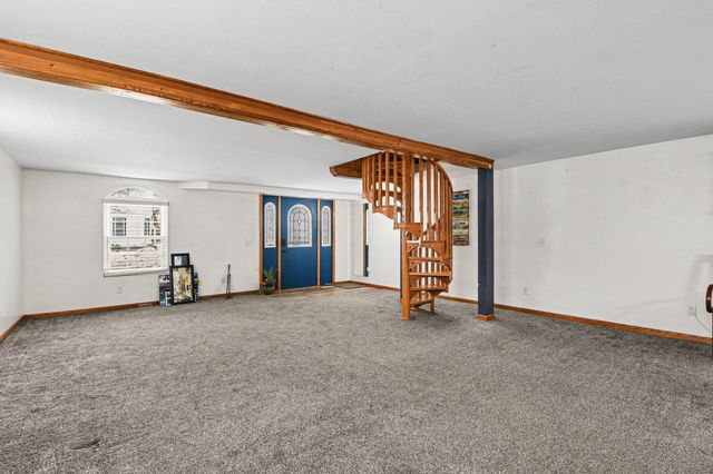 224 Pleasant Avenue Se, Caledonia Vlg, MI 49316