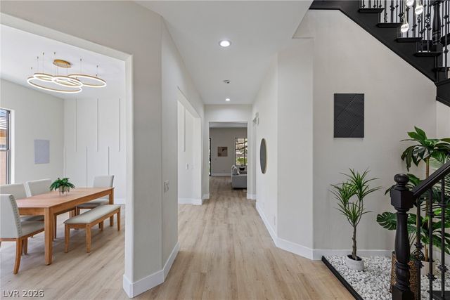 17 Winding Road, Henderson, NV 89052