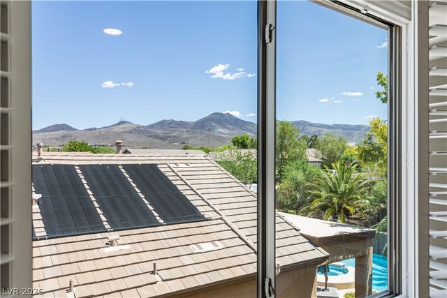 17 Winding Road, Henderson, NV 89052