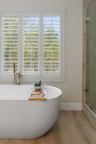 17 Winding Road, Henderson, NV 89052