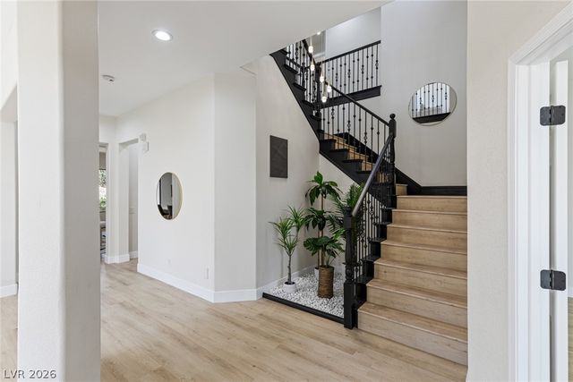 17 Winding Road, Henderson, NV 89052