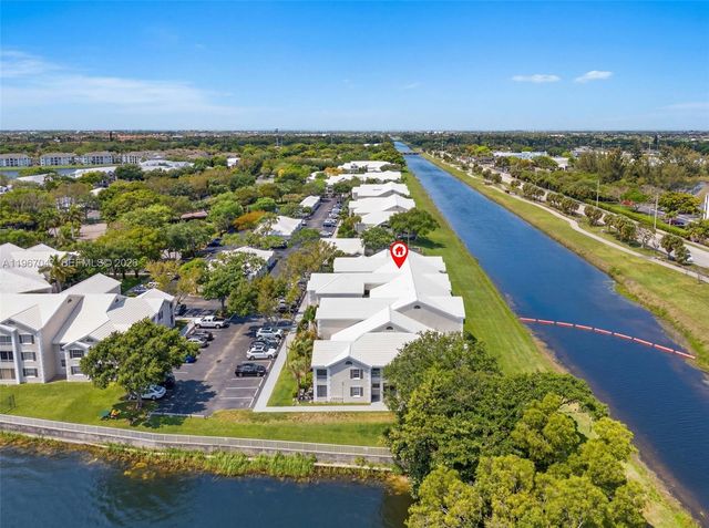 2841 N Oakland Forest Drive 110, Oakland Park, FL 33309