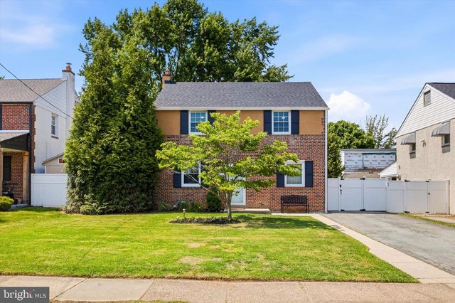 2135 ARMSTRONG AVE, Morton, PA 19070