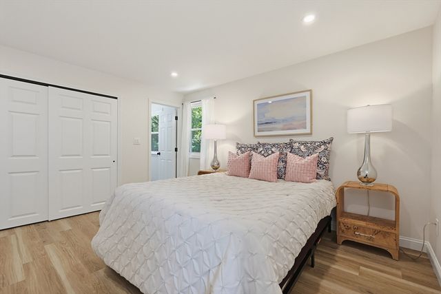 33 Copper Ln, Holliston, MA 01746