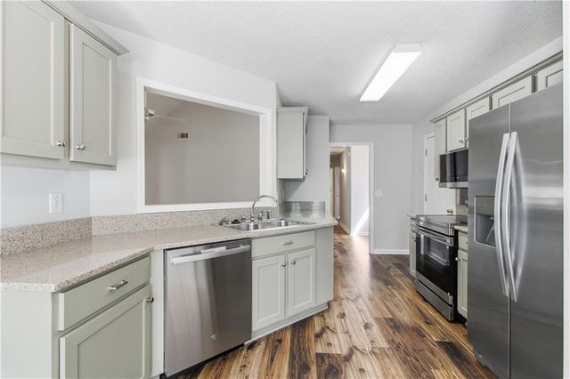 3104 Baker Plantation Court, Acworth, GA 30101