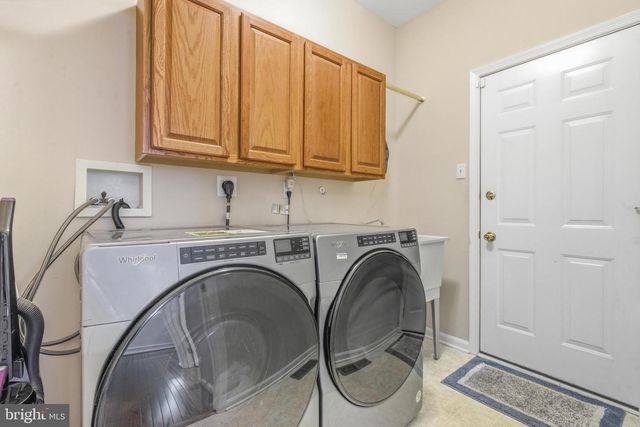 902 CHISWELL DR, Downingtown, PA 19335