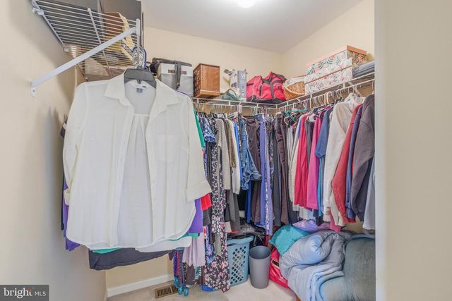 902 CHISWELL DR, Downingtown, PA 19335