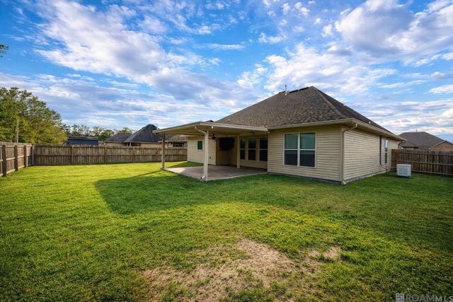 42293 Atmore Place, Ponchatoula, LA 70454