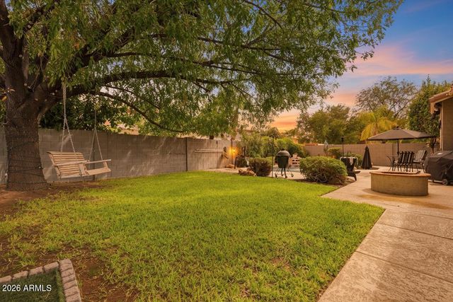 938 E Loma Vista Street, Gilbert, AZ 85295