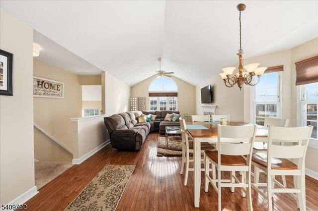 402 Porter Way, Bridgewater Twp., NJ 08807