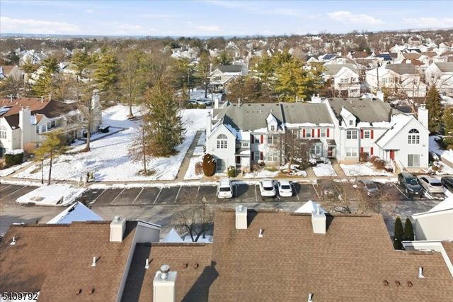 402 Porter Way, Bridgewater Twp., NJ 08807