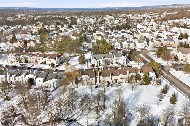 402 Porter Way, Bridgewater Twp., NJ 08807