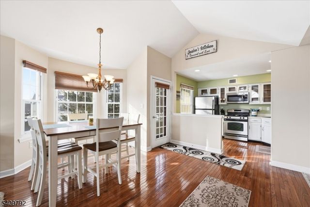 402 Porter Way, Bridgewater Twp., NJ 08807