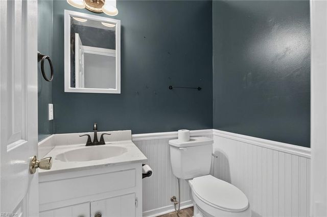 7792 Guinea RD, Hayes, VA 23072
