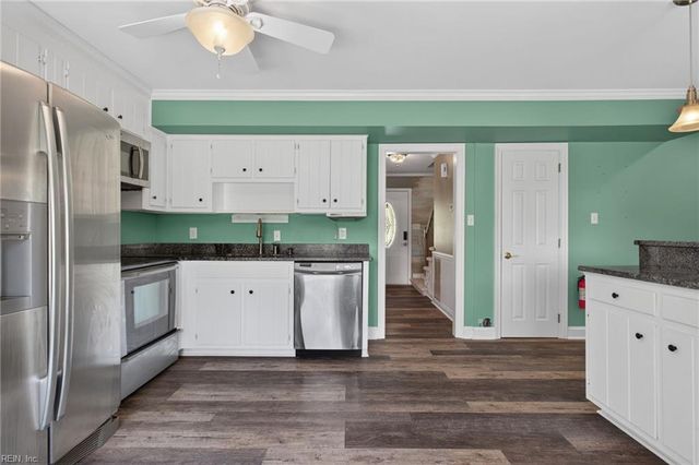 7792 Guinea RD, Hayes, VA 23072