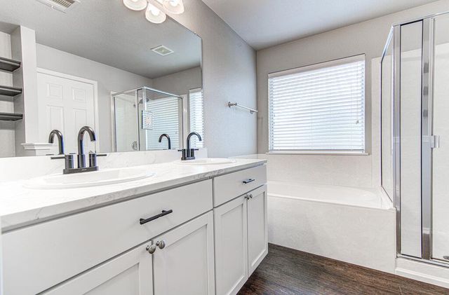 1806 Lost Maples LOOP, Cedar Park, TX 78613