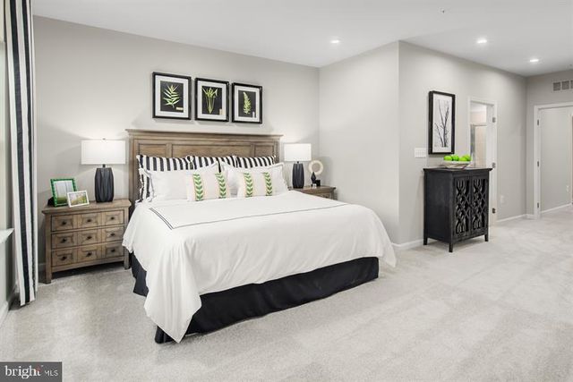 242 MATISSE PLACE #1012J QUICK MOVE-IN, Bowie, MD 20716